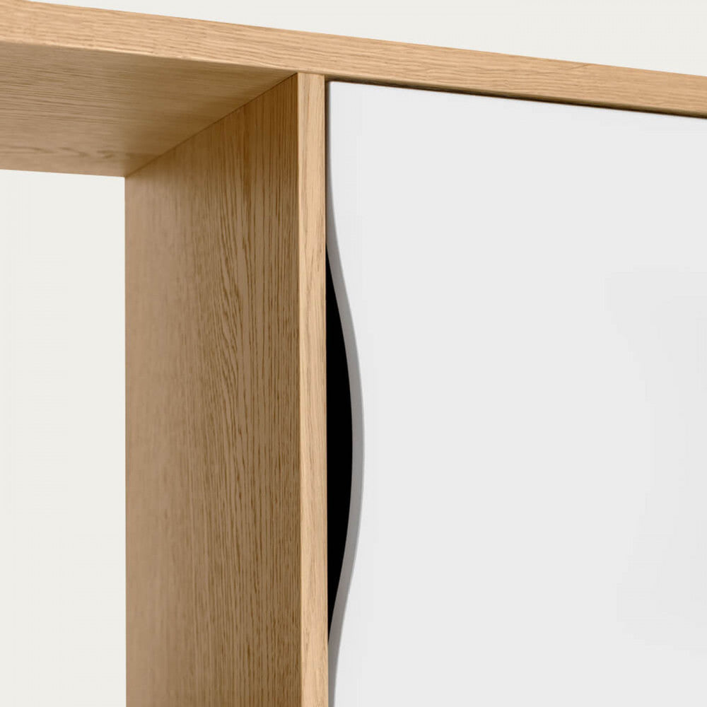 Avon Narrow bookshelf Spruce