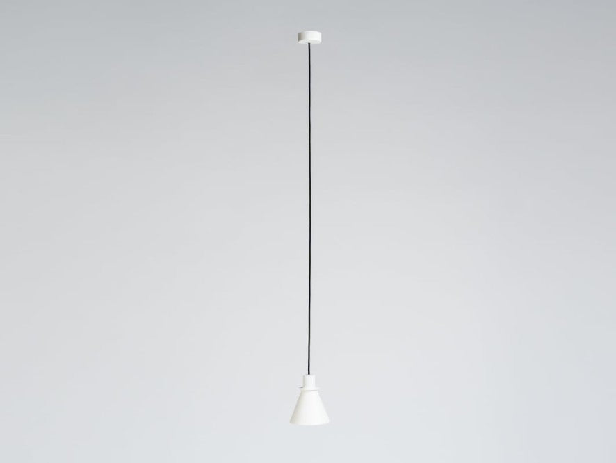 CustomForm KLAR Pendant Lamp – White – detail 1