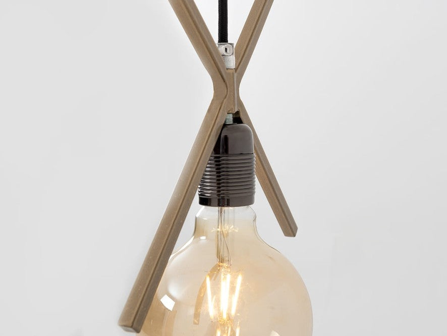 CustomForm XLAMP Pendant Lamp – Gold – detail 1