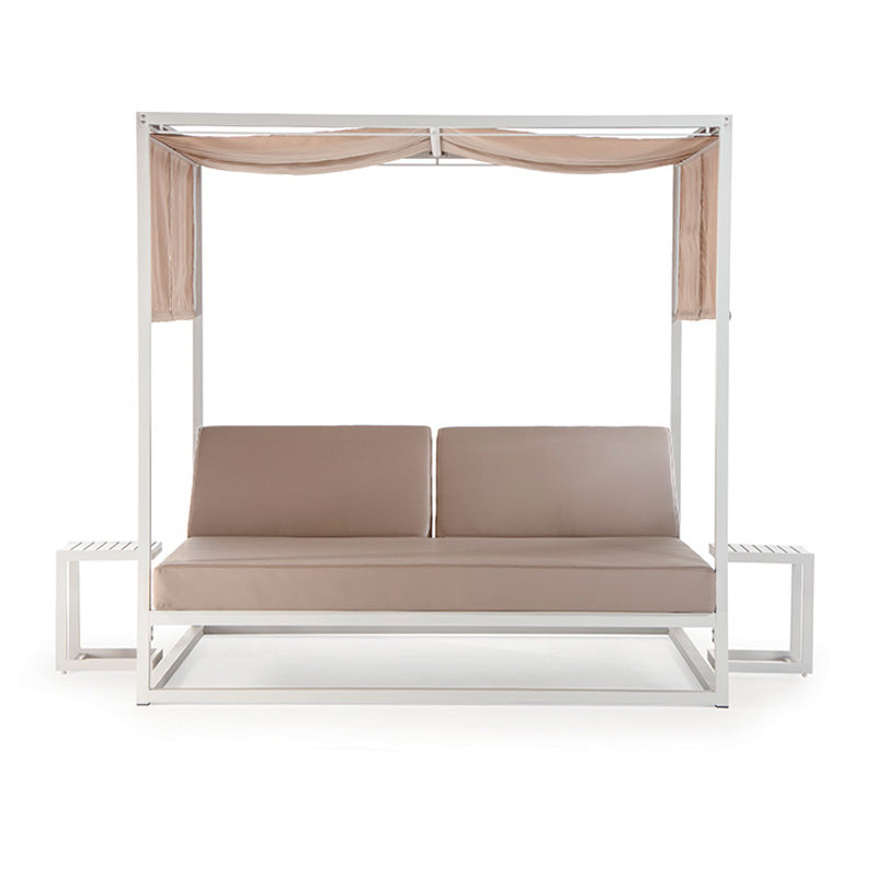 Grattoni ANTIGUA daybed — Soft Room, Costa del Sol, Spain