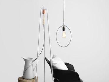 CustomForm TRIMETRIC FLOOR Floor Lamp – detail 1
