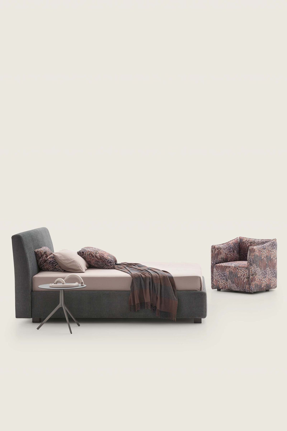 LeComfort Break bed – product gallery image 2