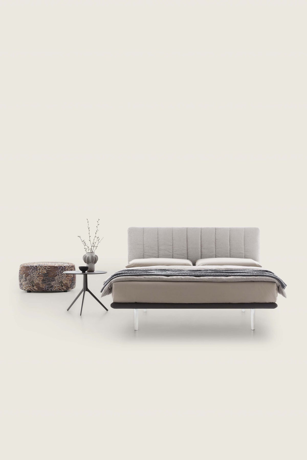 LeComfort Celine bed – product gallery image 2