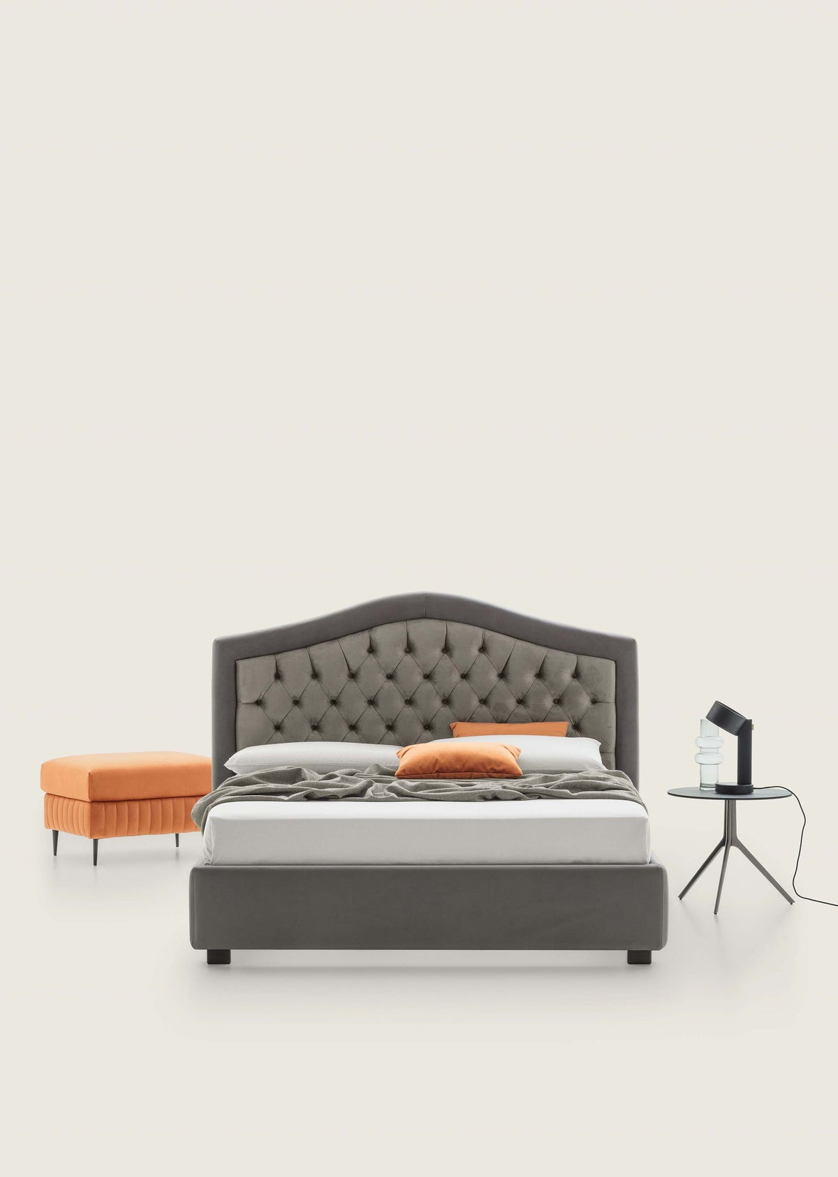 LeComfort Dama bed – product gallery image 2