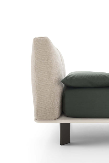 LeComfort Fenice bed – product gallery image 3
