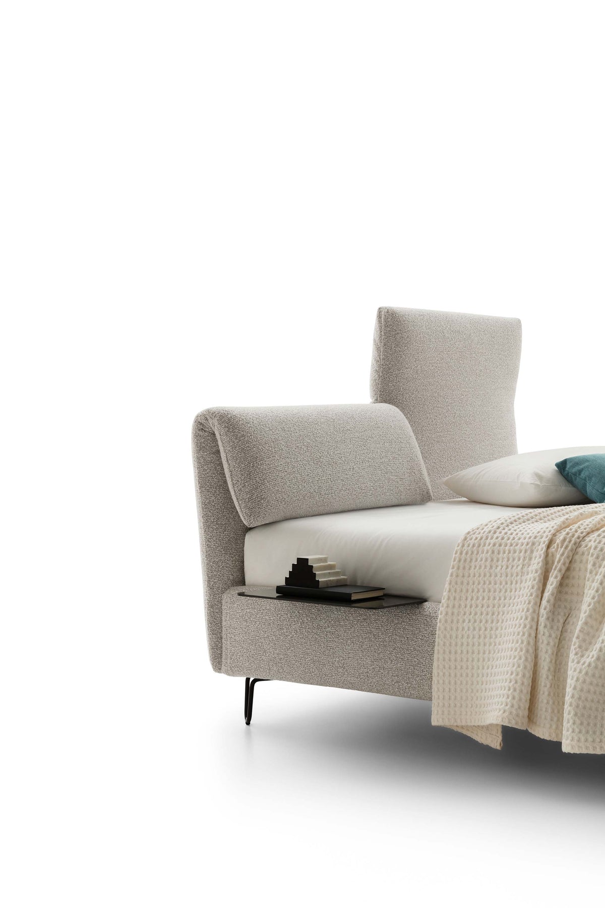 LeComfort Klizia bed – product gallery image 2