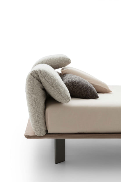 LeComfort Logan bed – product gallery image 2