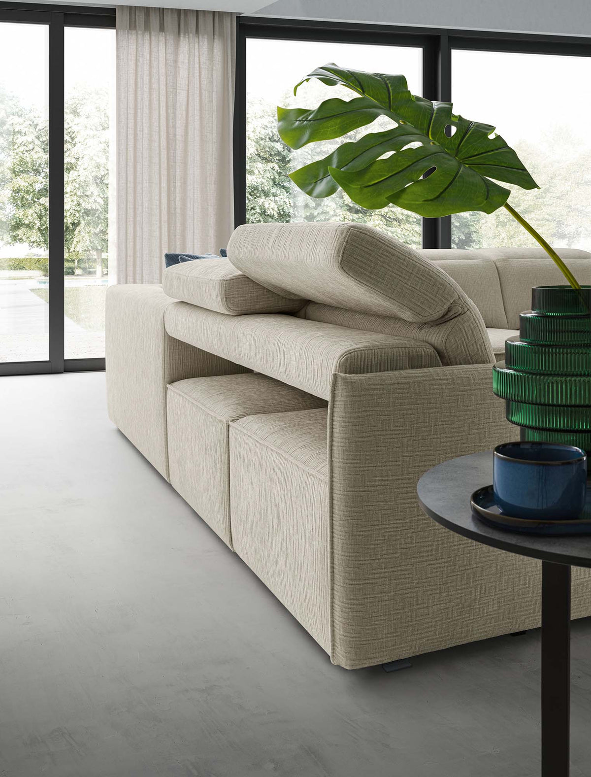 Sofá SWAN de LeComfort — vista 4 | Soft Room, Costa del Sol, España