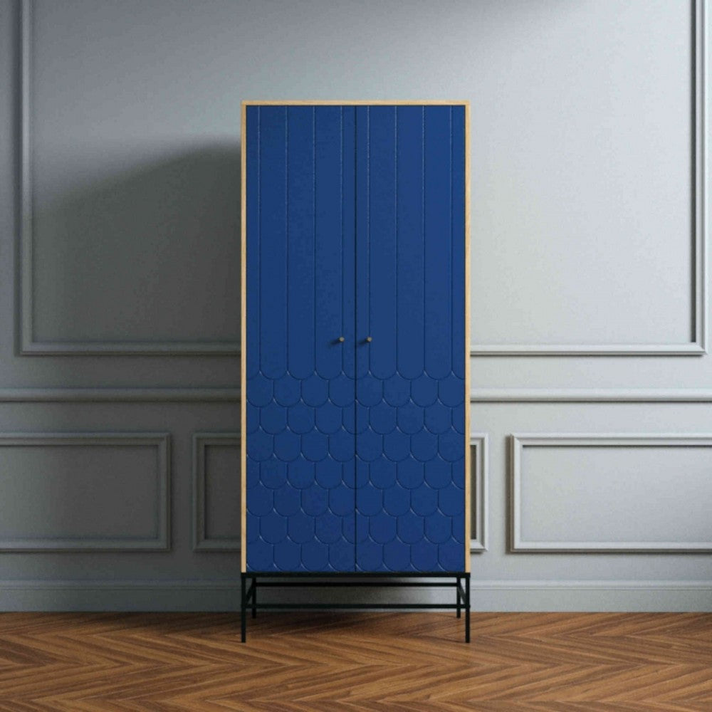 Lia's wardrobe (blue)