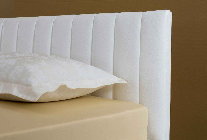 Bed Loreto (Double)