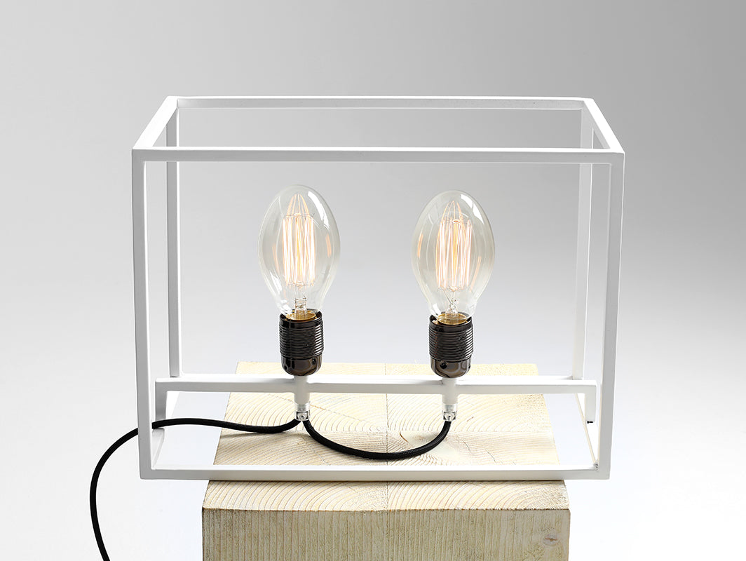 METRIC TABLE Lamp (desk)