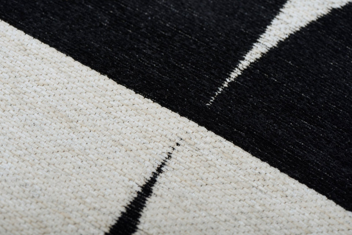 Rug MONO WHITE (Art Deco Collection)